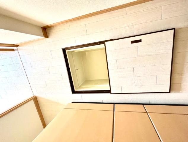 フローリストガーデンの収納|床下し