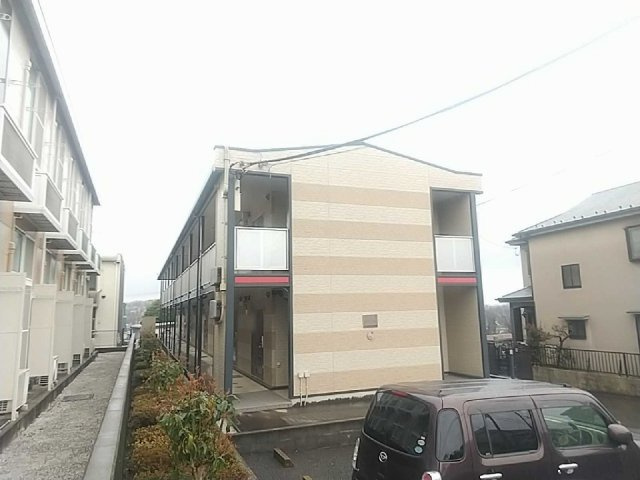 レオパレスエスペランサＣの外観|外はこのようになっています
