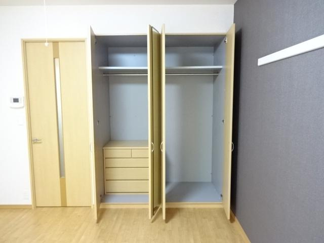 ウォーターミル伍番館の収納|クローゼット