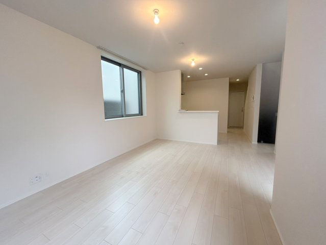テラス洗足の洋室|★明るいフローリングの角部屋です★