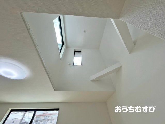 北区山田41104③(全3棟)の居間・リビング
