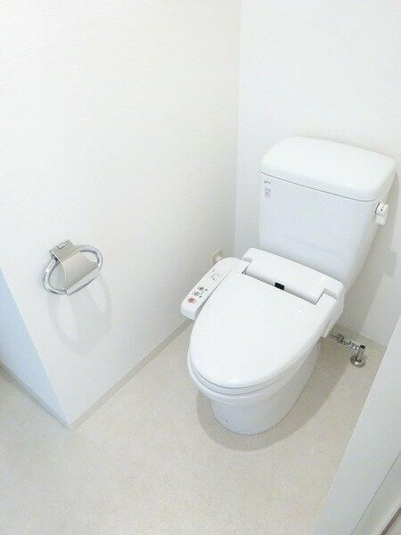 葛飾区東金町１丁目の賃貸マンションのトイレ