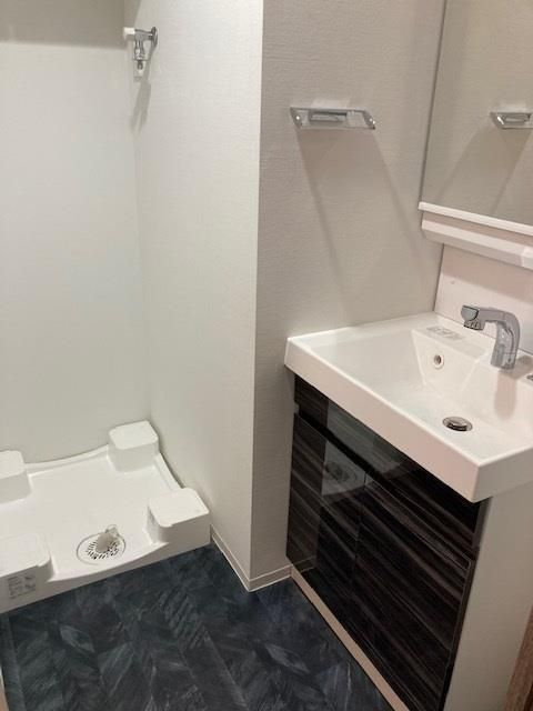 Ｓ－ＲＥＳＩＤＥＮＣＥ駒込六義園の独立洗面台