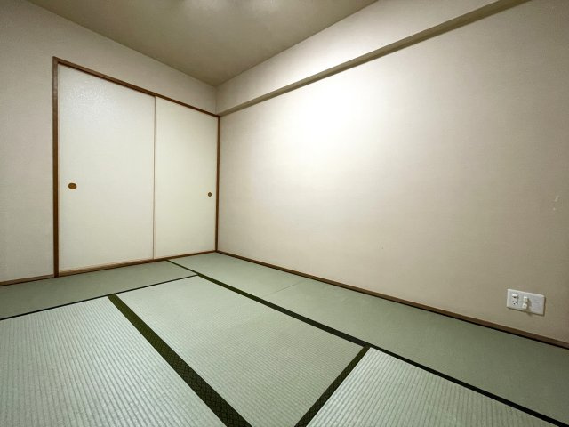 ロータリーパレスの和室