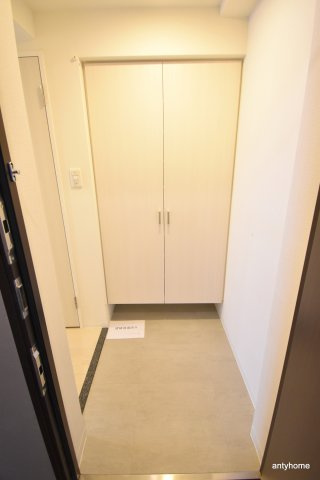 BPRレジデンス江坂　仲介手数料無料の玄関