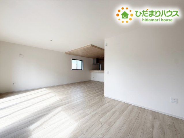 ひたちなか市高場1期　新築戸建　1号棟の居間・リビング|閑静な住宅地で叶える穏やかな新生活☆彡
