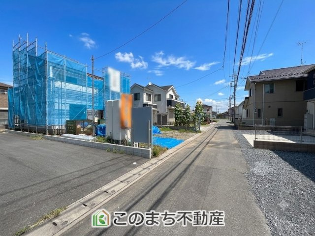 いろどりアイタウン小山市神鳥谷25-P1の前面道路含む現地写真|前面道路含む現地写真