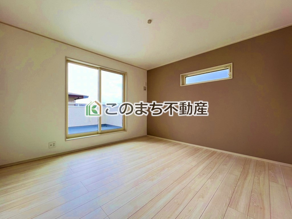 いろどりアイタウン小山市神鳥谷25-P1の洋室|同社施工例写真
