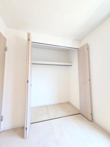 青梅市畑中２丁目　再生中古戸建の収納|リフォーム前写真