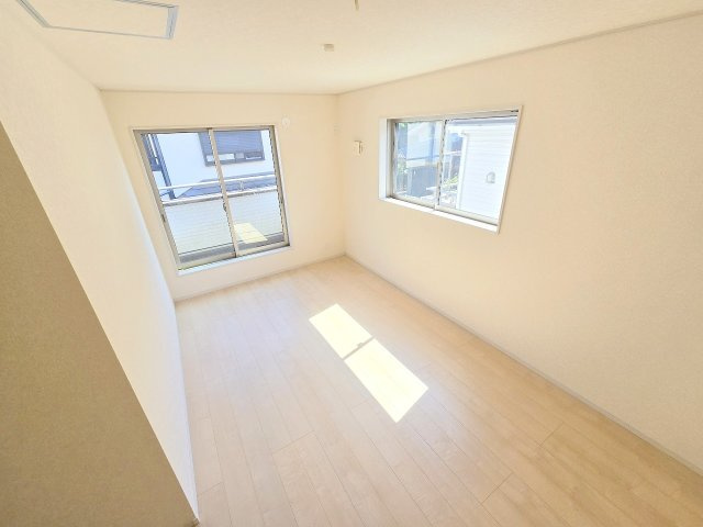 青梅市畑中２丁目　再生中古戸建の洋室|リフォーム前写真