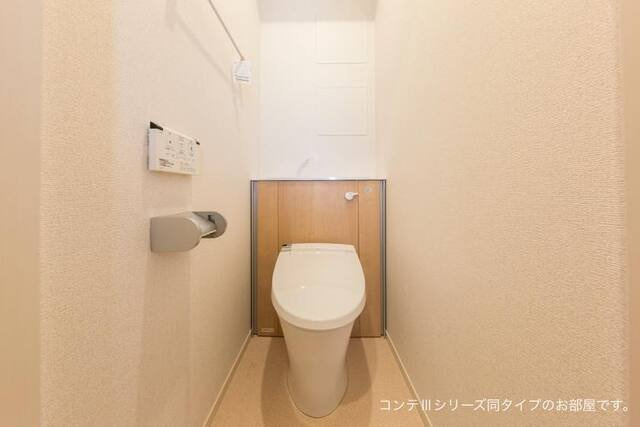 ピヴォワンヌのトイレ|コンパクトで使いやすいトイレです