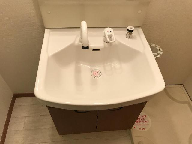グランドイーストの洗面所|洗髪洗面化粧台
