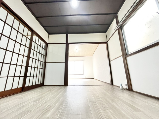 美原区大饗貸家の子供部屋