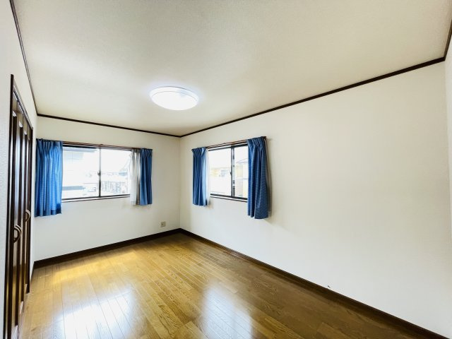 【寝室】 | 本庄市寿2丁目　中古戸建