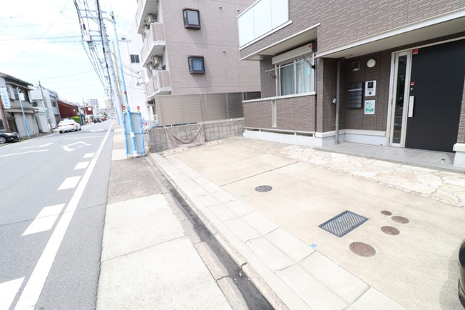【駐車場】ニュイ・サン・ジョルジュ