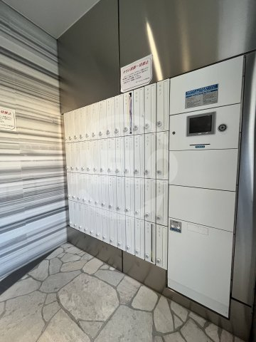 エスライズ大阪ドームレジデンスのその他共用部分|エスライズ大阪ドームレジデンス　宅配ボックス