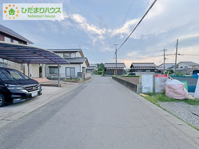 ひたちなか市高場1期　新築戸建　2号棟の前面道路含む現地写真|たっぷりの陽光と心地よい風が舞い込む住まい♪