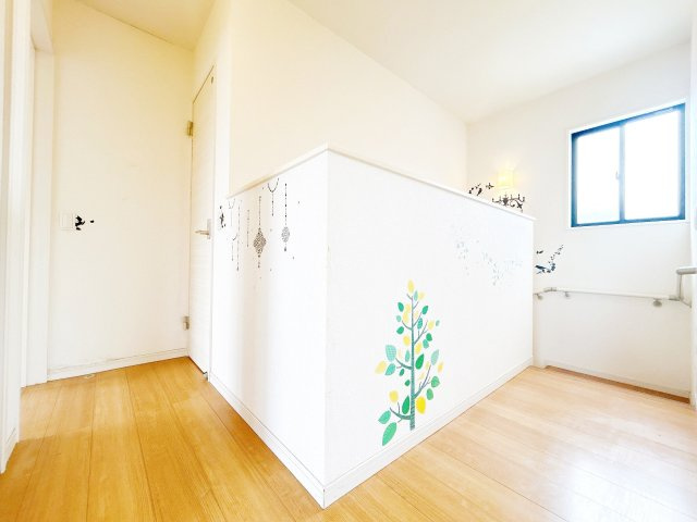 結城市大字結城　中古戸建のその他|【現況販売】2階廊下の写真です。