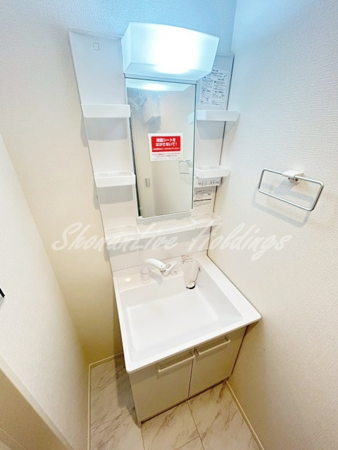 藤沢市辻堂新町２丁目のアパートの洗面所