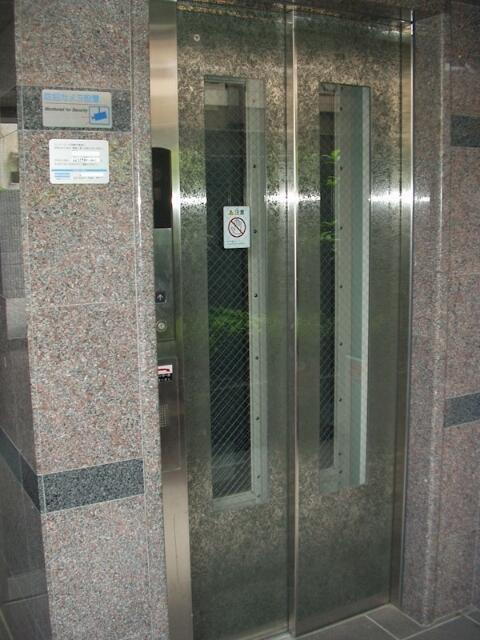ルーブル中野富士見町の設備|エレベーター付きです