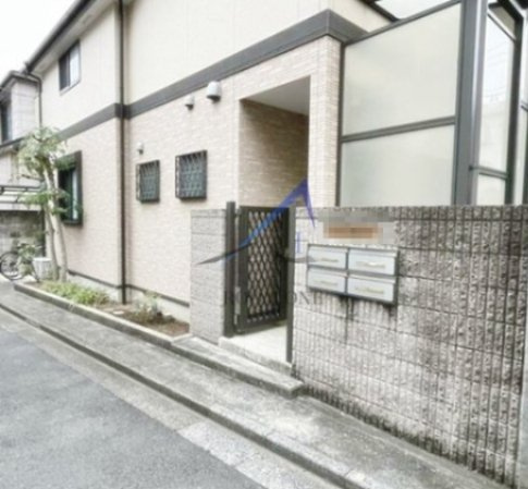 メゾンクレールのエントランス|エントランスです。