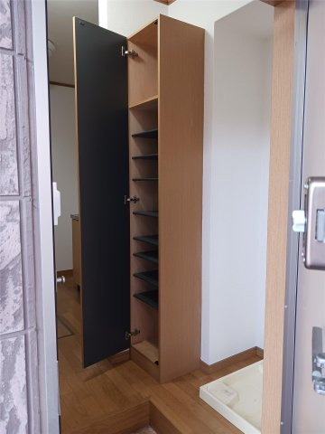 ネオメゾン小山A棟の収納