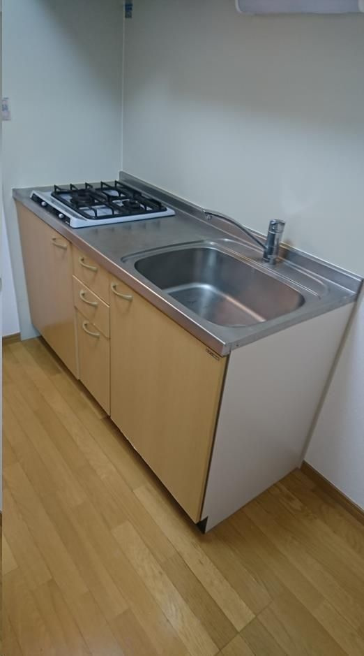 ネオメゾン小山A棟のキッチン