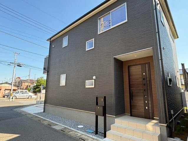 越谷市宮本町　新築戸建