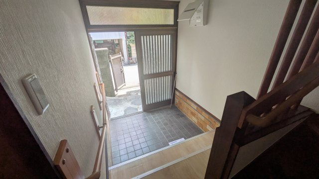 【玄関】 | 貝塚市津田南町戸建