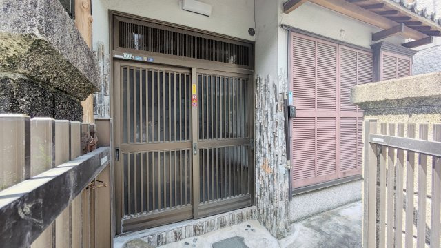【エントランス】 | 貝塚市津田南町戸建