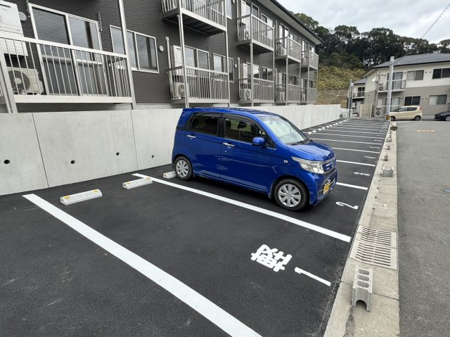 宗像市名残のアパートの駐車場