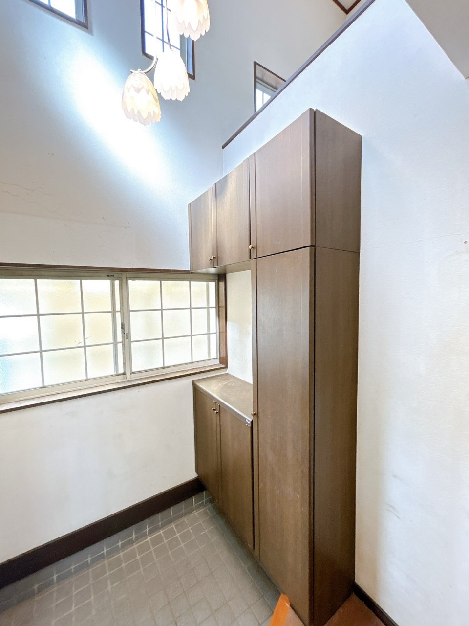 常陸大宮市田子内町　中古戸建の玄関|【リフォーム中〔玄関ホール〕】「6月23日更新」鍵交換する予定です。防犯上も安心ですね。