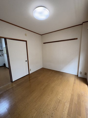 【居間・リビング】 | ヘリオス相互方南町378パートⅠ | 洋室約6帖