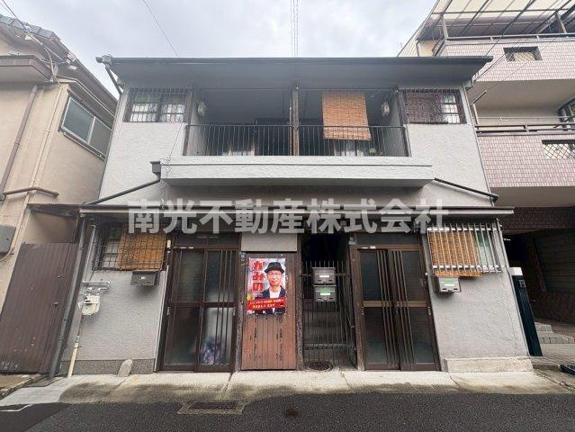 菱屋西１丁目２２借家