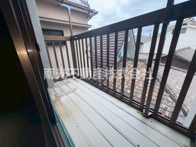 菱屋西１丁目２２借家のバルコニー