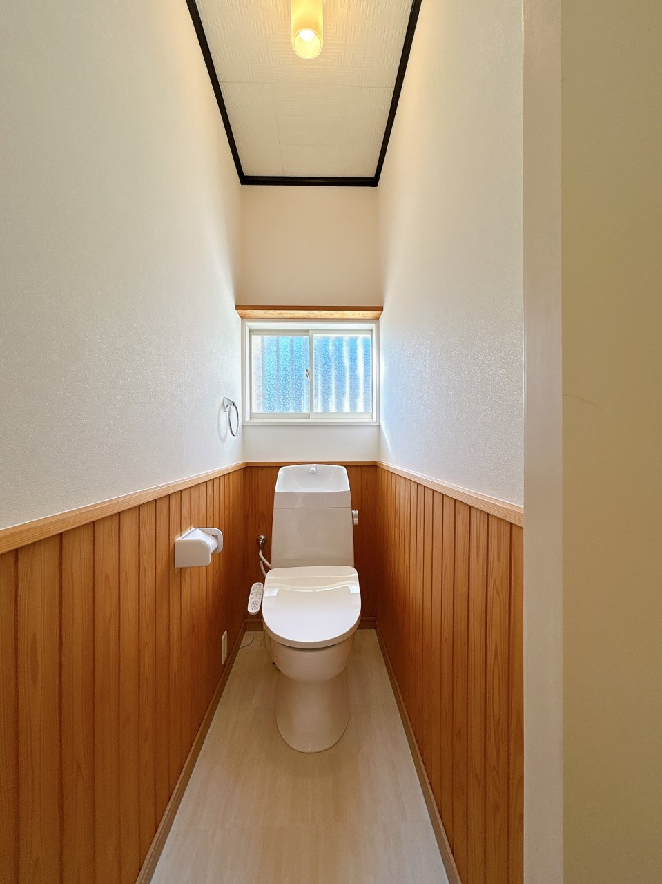 北茨城市大津町字五浦1丁目　中古戸建のトイレ|【リフォーム完成〔トイレ〕】トイレも新しく交換いたしました。