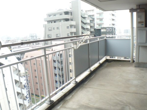 イリップス船堀のバルコニー|※参考同一間取り6階の写真です。