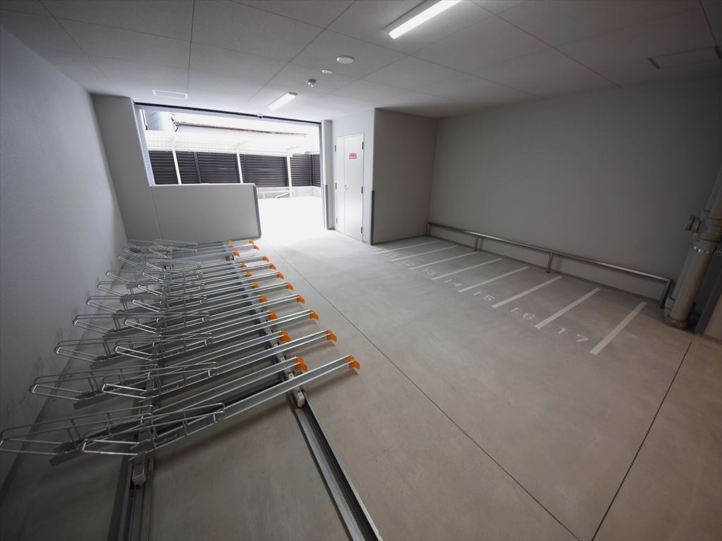 大阪市浪速区桜川２丁目の賃貸マンションの駐車場|レオンコンフォート難波ミラージュ　駐輪場