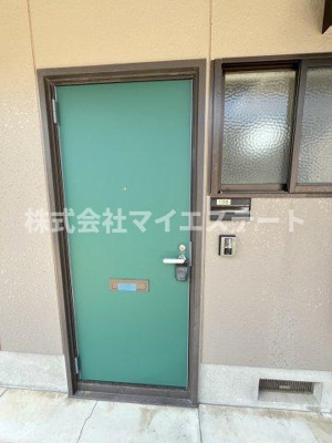 【玄関】 | メゾンⅢ