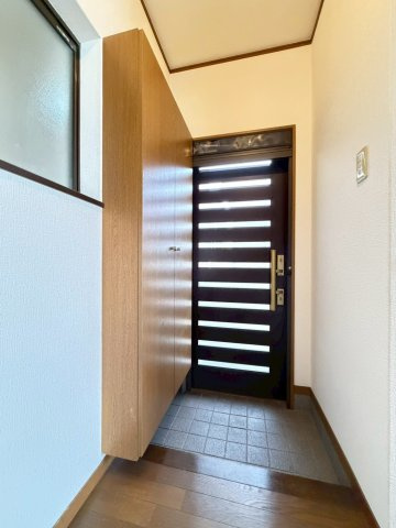 福島借家の玄関
