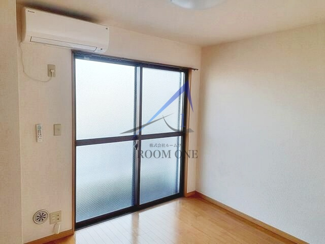 メゾン若葉の居間・リビング|洋室のお部屋です。