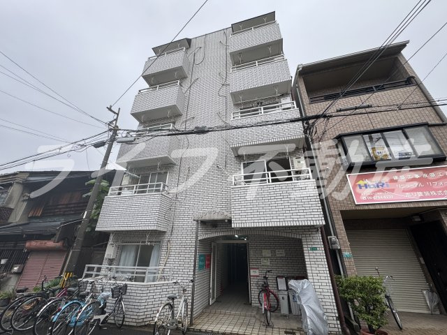 メゾンホワイティの外観|外はこのようになっています