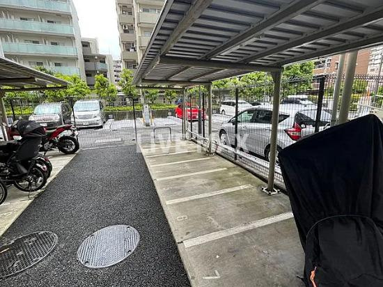 【駐車場】エスティメゾン大島