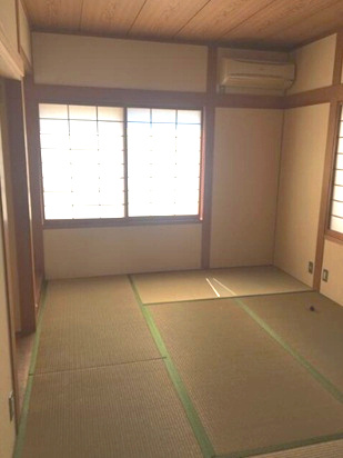 御影石町2丁目貸家の居間・リビング