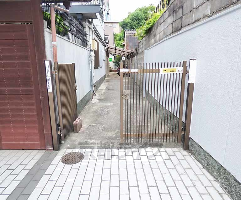 室町グリーンサイドの外観