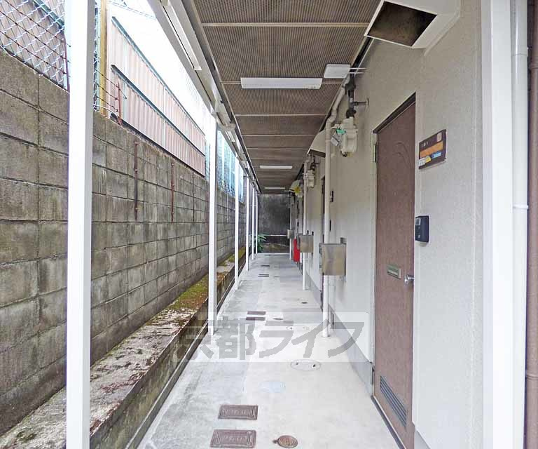 室町グリーンサイドのロビー