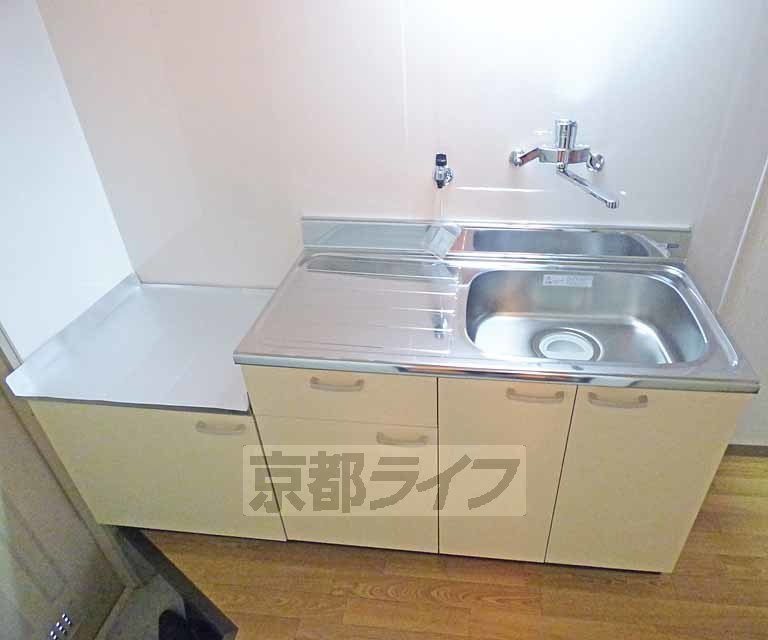 室町グリーンサイドのキッチン