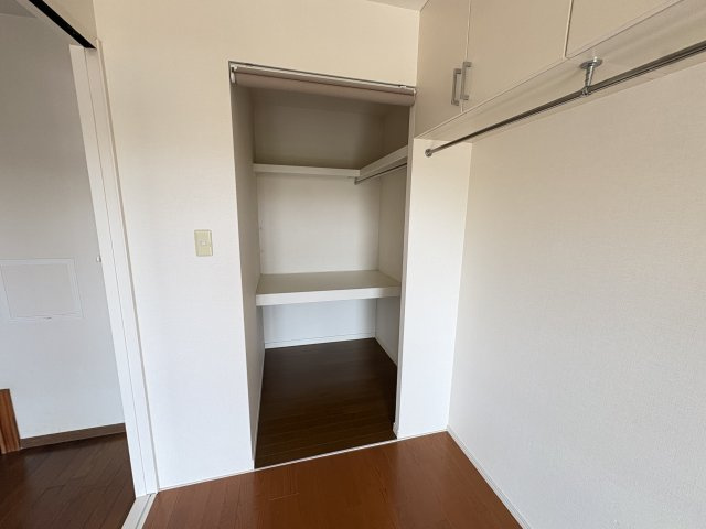 グランプレステージ西神戸の玄関