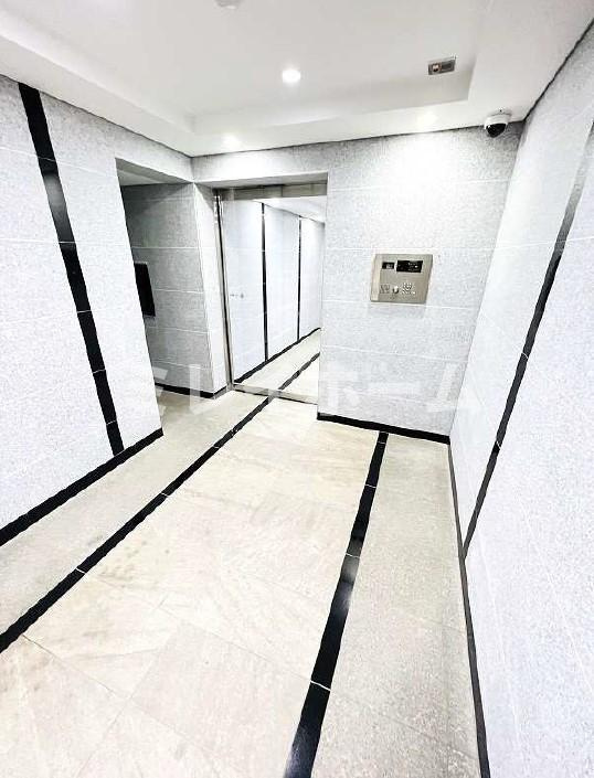 ロアール西大井のロビー