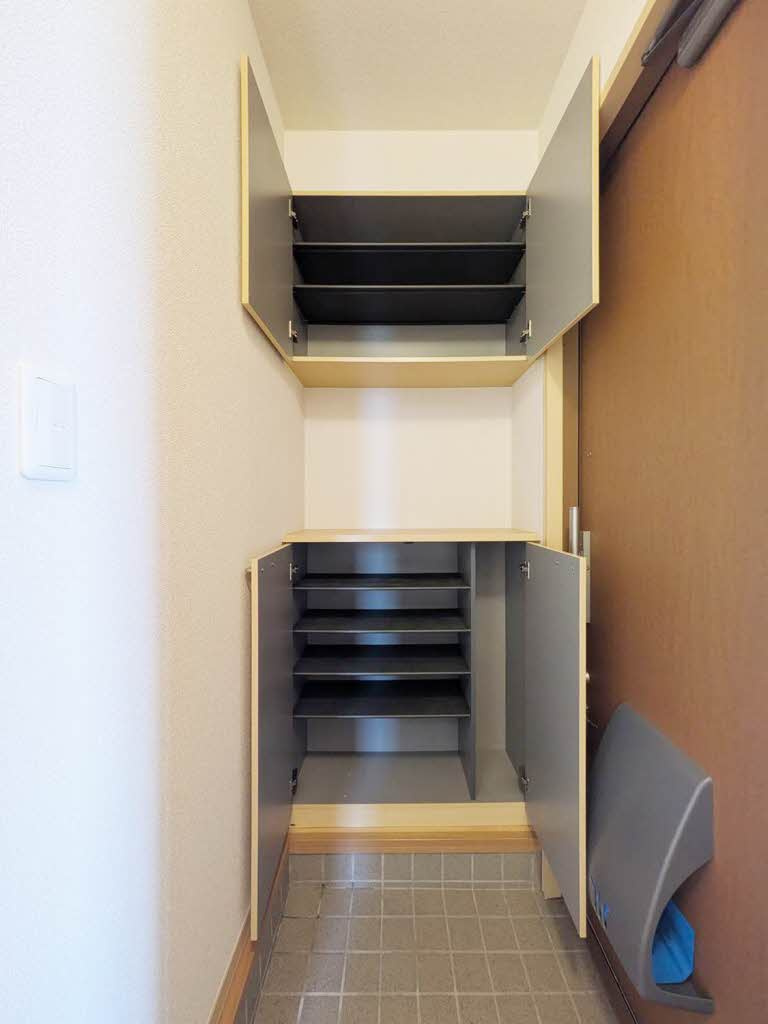 ヒルビレッジ　Bの玄関|※同タイプの部屋写真です
